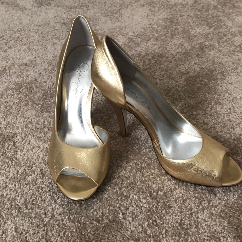 Jessica Simpson “Sable” Heels